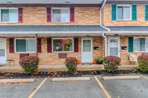 f7-1589 Lee Terrace Dr, Wickliffe, OH, 44092-1604 | Card Image