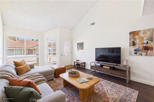 d-7735 Briarglen Loop, Stanton, CA, 90680-4167 | Card Image