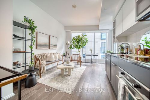 909-68 Shuter St, Toronto, ON, M5B0B4 | Card Image