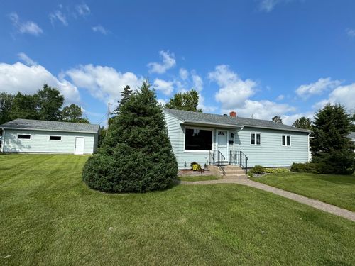 1807 Minnesota Ct Nw, Bemidji, MN, 56601-3843 | Card Image