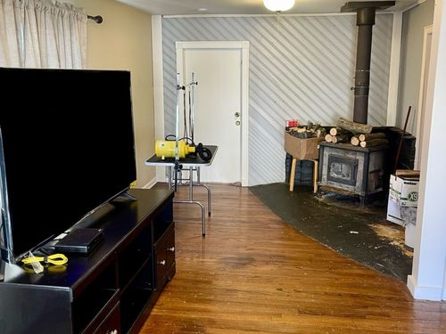 18583 W Main St, Gages Lake, IL, 60030-1756 | Card Image