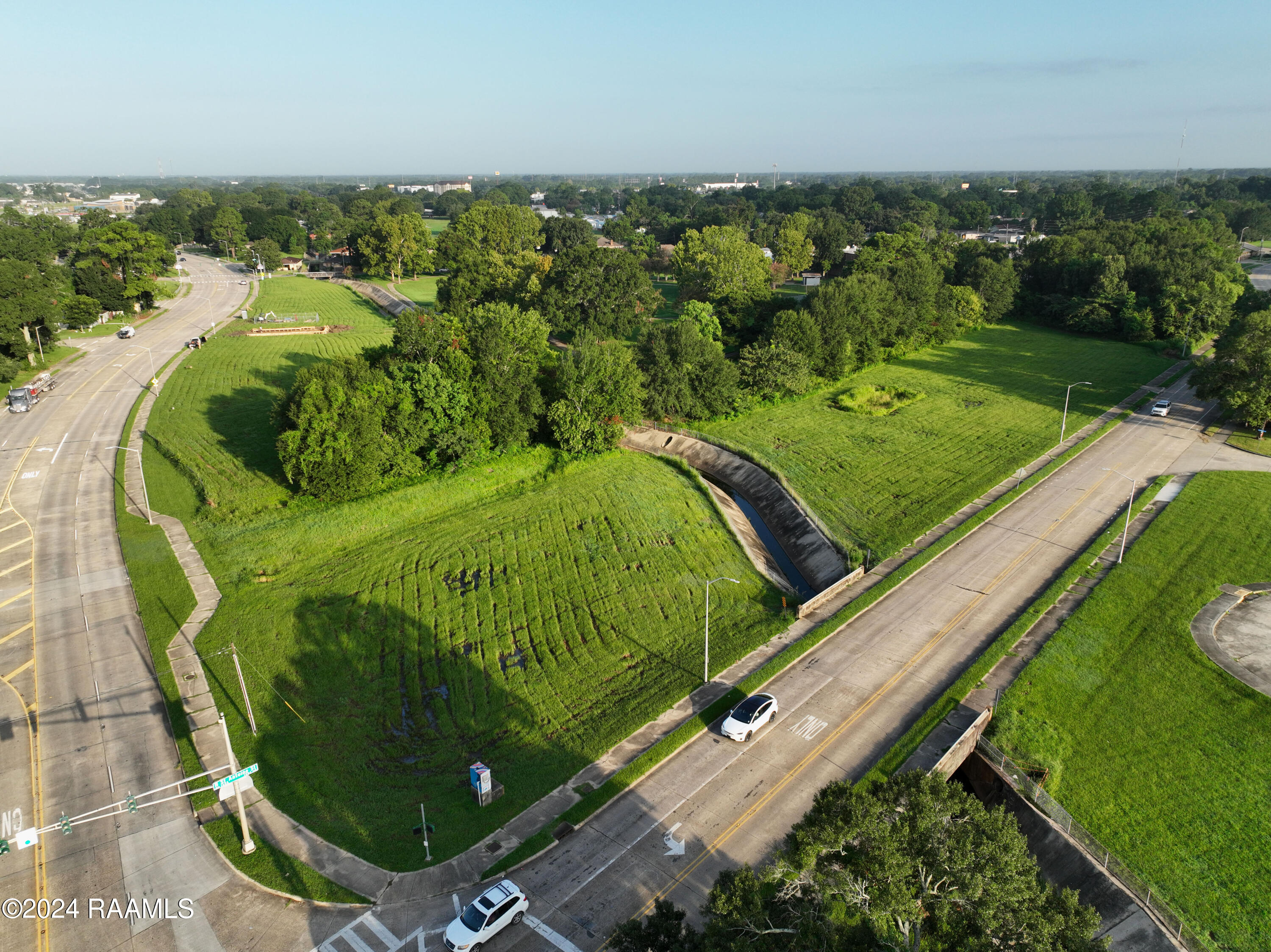 Land in Lafayette