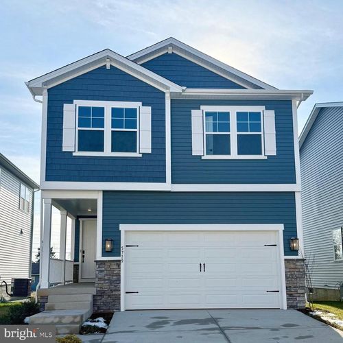 5719 Howard Dr, Glen Burnie, MD, 21061-2196 | Card Image