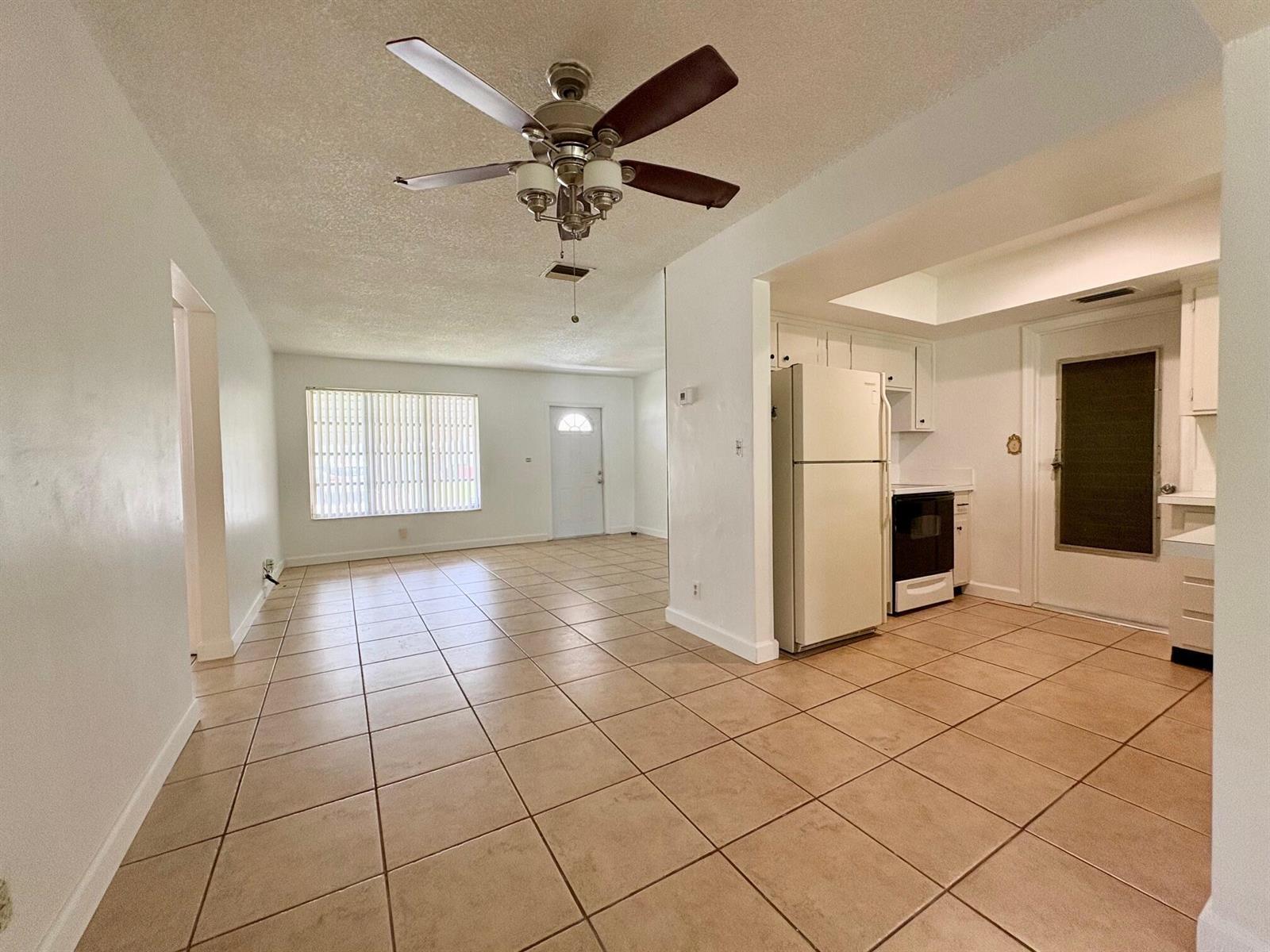 Residential in Tamarac 4