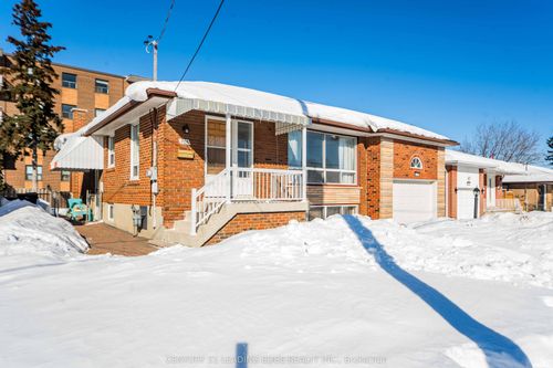 206 Cass Ave, Scarborough, ON, M1T2C2 | Card Image