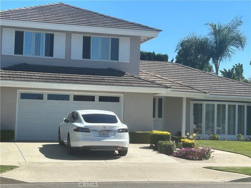 10202 Meredith Dr, Huntington Beach, CA, 92646-4929 | Card Image