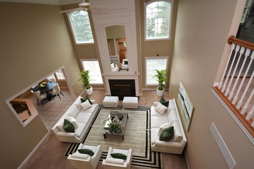 5 Weaver Ct, Bloomington, IL, 61704-8379 | Card Image