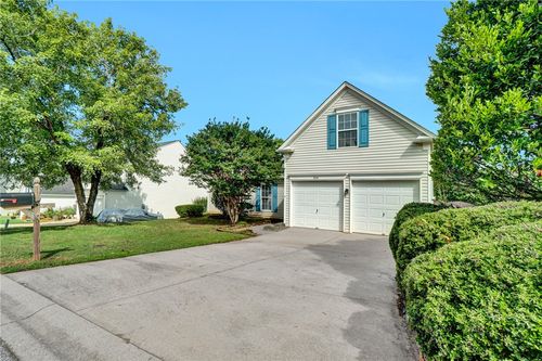209 Karsten Creek Dr, Simpsonville, SC, 29681-6313 | Card Image