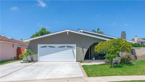 18839 Quince Cir, Fountain Valley, CA, 92708-7242 | Card Image