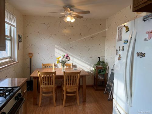 212-5828 251st St, Little Neck, NY, 11362-2121 | Card Image