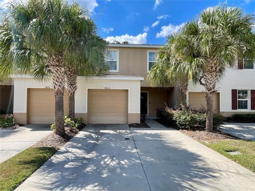 9833 Hound Chase Drive, GIBSONTON, FL, 33534 | Card Image