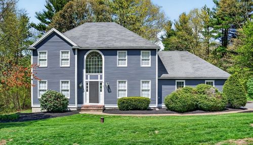 8 Ridgewood Rd, Sterling, MA, 01564-2051 | Card Image