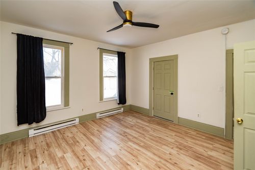 246 1st St, Albany, NY, 12206-3104 | Card Image