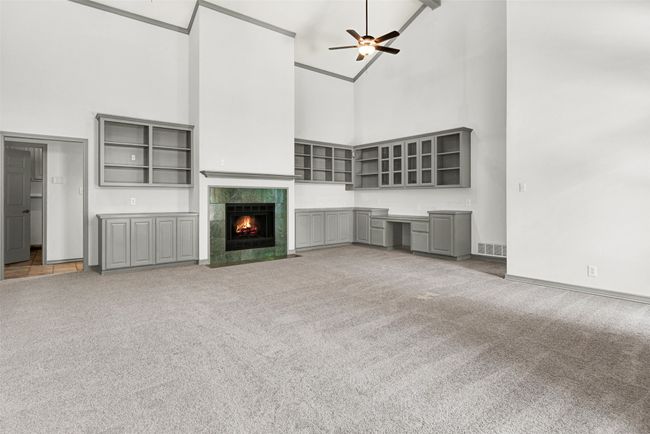 1407 W Mulberry St, House other with 3 bedrooms, 2 bathrooms and null parking in Sherman TX | Image 6