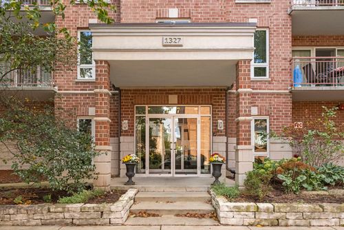 501-1327 E Washington Street, Des Plaines, IL, 60016 | Card Image