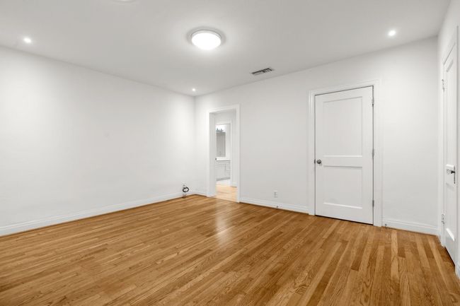 Secondary Bedroom | Image 34