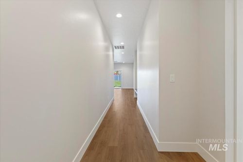 318 Packer Ln., Homedale, ID, 83628 | Card Image