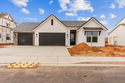 2405 Patricia Dr, Santa Clara, UT, 84765 | Card Image