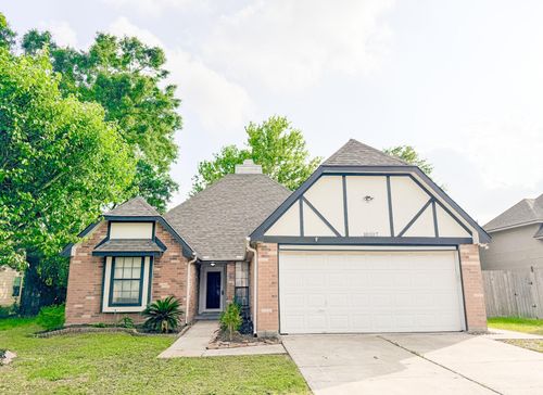 10107 Wayward Wind Ln, Houston, TX, 77064-5477 | Card Image