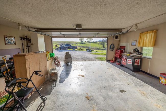 View of garage | Image 28