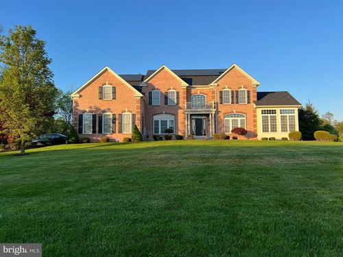 11 Jake Dr, CREAM RIDGE, NJ, 08514-1826 | Card Image