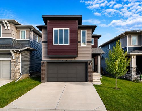 1020 Chinook Gate Heath Sw, Airdrie, AB, T4B5C9 | Card Image