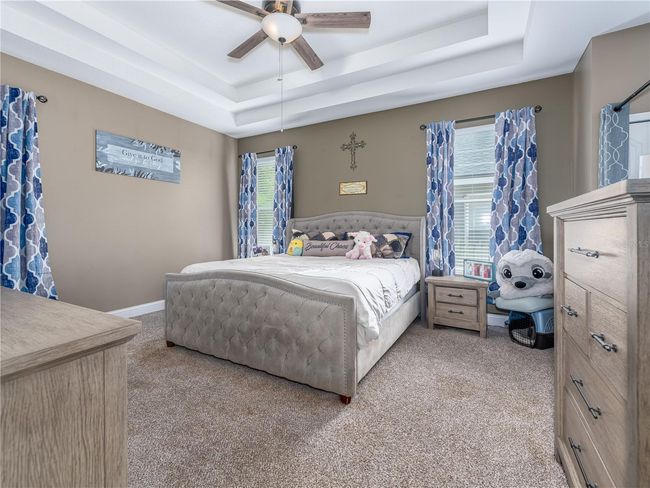 6018 Gannetdale Dr, House other with 5 bedrooms, 2 bathrooms and null parking in LITHIA FL | Image 19