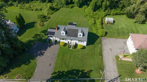 244 Middle River Rd, Danbury, CT, 06811-2737 | Card Image