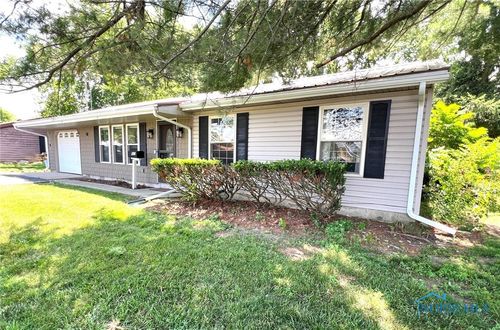511 W Gage St, Forest, OH, 45843-1029 | Card Image
