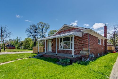 11580 Findlay St, Detroit, MI, 48205-4716 | Card Image