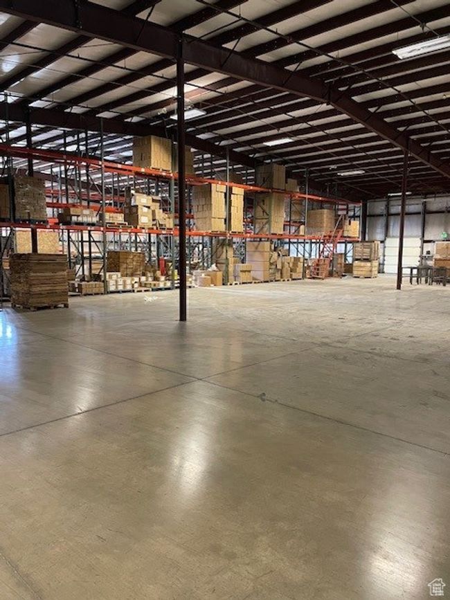 Warehouse interior. | Image 9