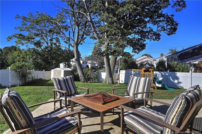 114 Meadow View Ter, House other with 3 bedrooms, 3 bathrooms and null parking in New Haven CT | Image 34