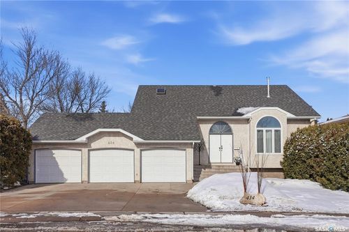 414 Forsyth Way, Saskatoon, SK, S7N4H7 | Card Image