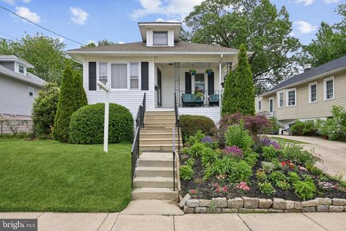 211 Barlow Ave, CHERRY HILL, NJ, 08002-2333 | Card Image