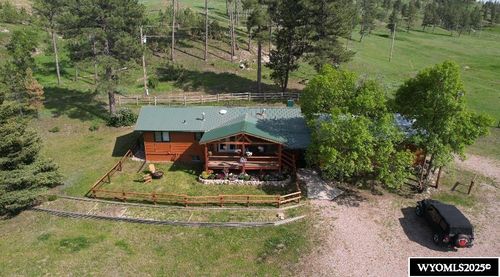 17512 Us Highway 14, Moorcroft, WY, 82721-8814 | Card Image