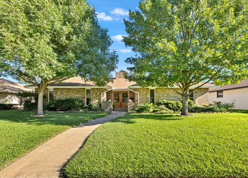 3927 High Summit Dr, Dallas, TX, 75244-6623 | Card Image