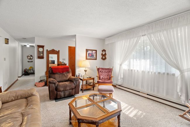 305 Warren St, House other with 4 bedrooms, 2 bathrooms and 4 parking in Goderich ON | Image 10