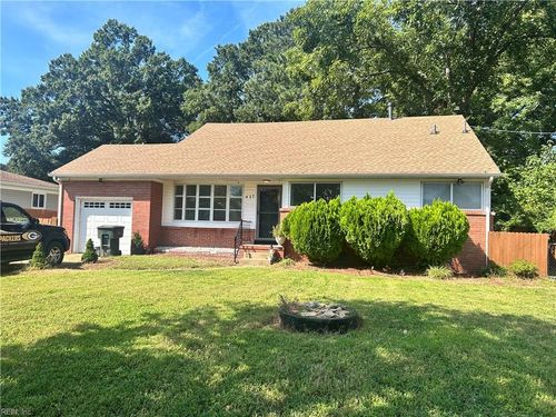 417 Poplar Hall Cir, Norfolk, VA, 23502-4423 | Card Image