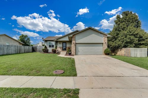 422 E Hickory St, Mulvane, KS, 67110-2200 | Card Image