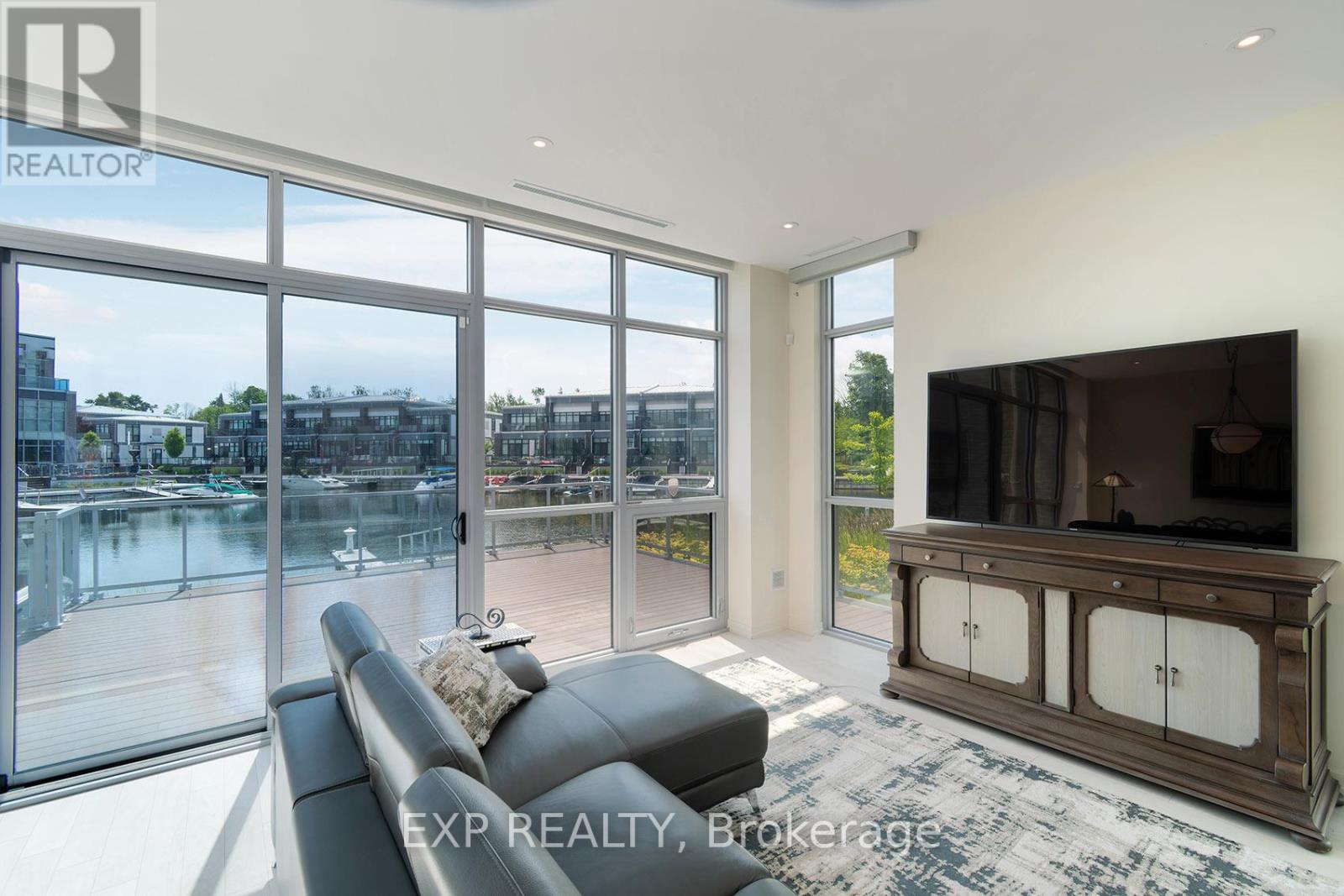Residential in Innisfil 5