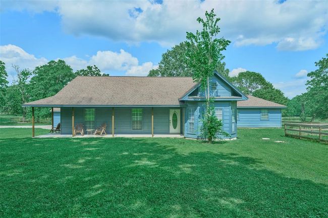 27548 Log Cabin Rd N, House other with 4 bedrooms, 2 bathrooms and 2 parking in Montgomery TX | Image 7
