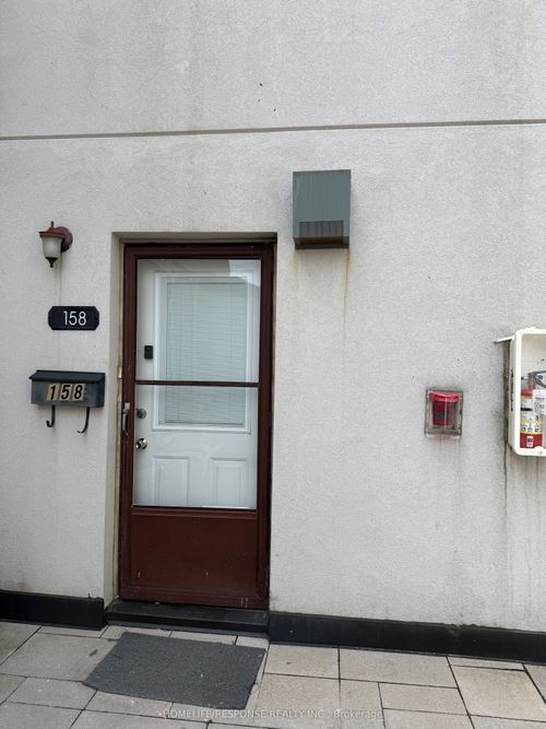 158-1055 Dundas Street E, Mississauga, ON, L4Y3X6 | Card Image