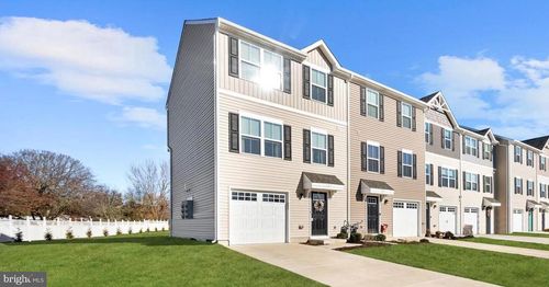 17605 Fieldstone Ave, MILFORD, DE, 19963-3306 | Card Image