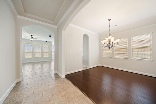 27330 Aspen Falls Ln, House other with 3 bedrooms, 3 bathrooms and 2 parking in Fulshear TX | Image 9