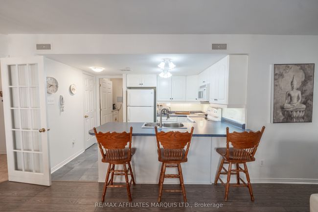 304 - 331 Water St W, Condo with 2 bedrooms, 2 bathrooms and null parking in Cornwall ON | Image 8