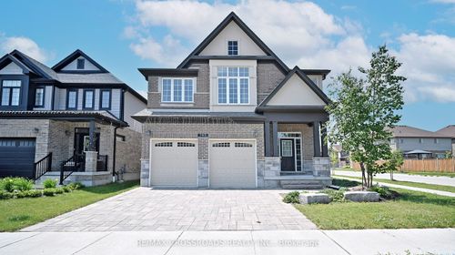 745 Wood Lily St, Waterloo, ON, N2V0C9 | Card Image