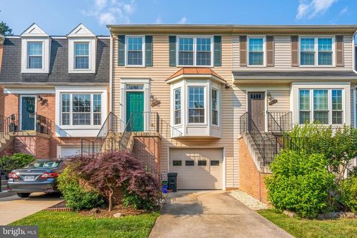 8608 Rocky Gap Ct, LORTON, VA, 22079-3084 | Card Image