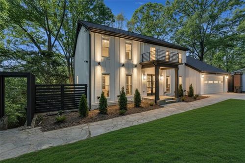 2707 Cosmos Dr Ne, Atlanta, GA, 30345-1307 | Card Image