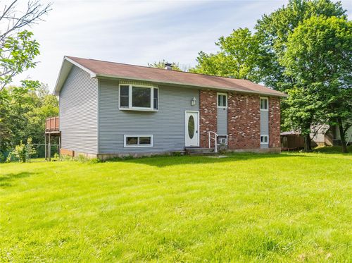 258 State Route 32 S, New Paltz, NY, 12561-3915 | Card Image