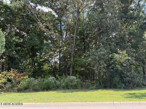 4126 Legends Way, Maryville, TN, 37801-8659 | Card Image